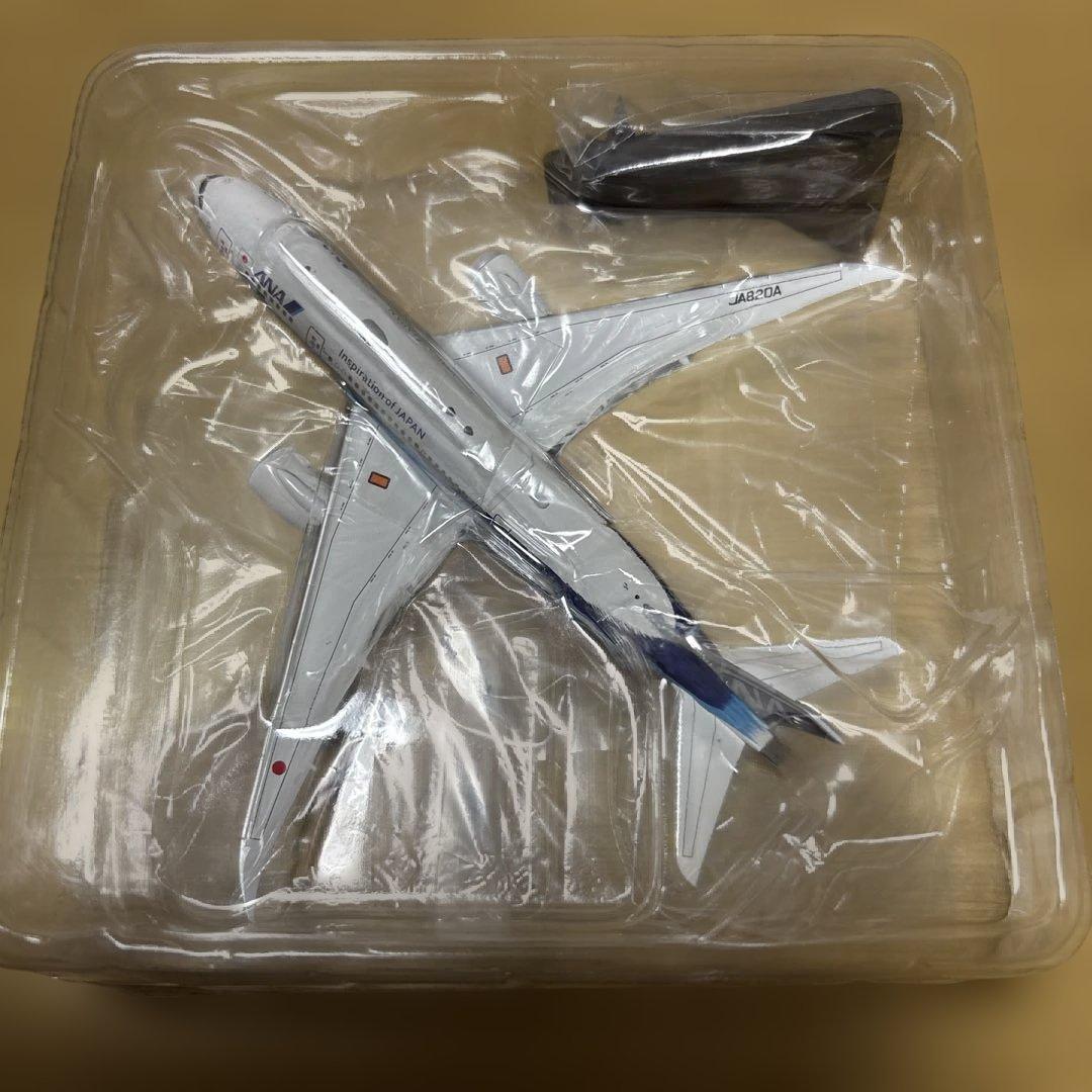 全日空　ANA B787-8 JA820A 1:400 Av社製