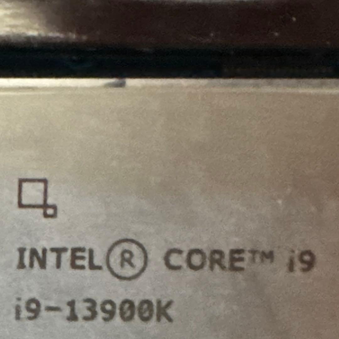 CPU Intel i9 13900K + ROG MAXIMUS Z790