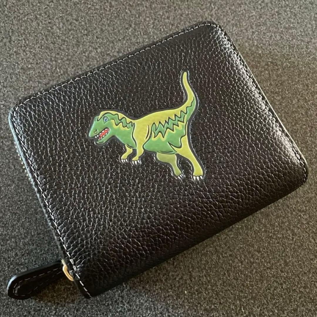 美品✨COACH レキシー 二つ折り財布 ブラック 日本限定　レザー