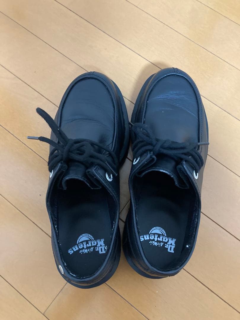 Dr Martens ZEFFIR 3ホール　チロリアン