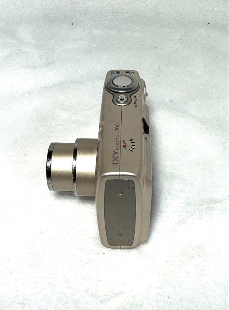 デジタルカメラ Canon IXY DIGITAL 700 #2776