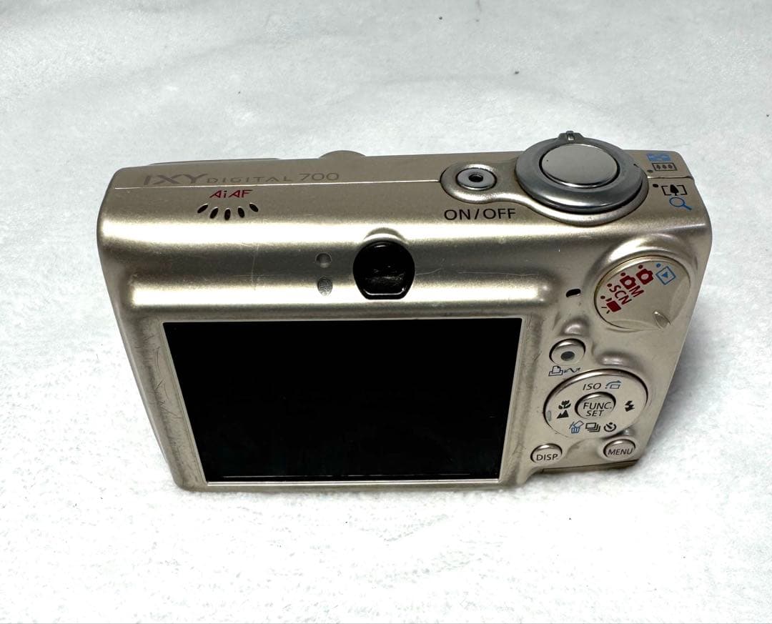 デジタルカメラ Canon IXY DIGITAL 700 #2776