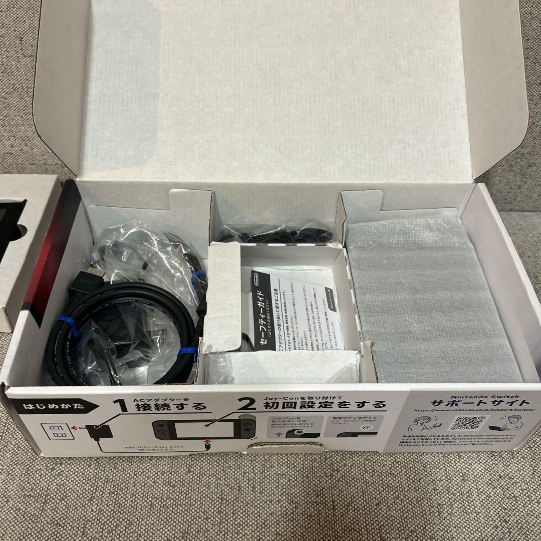 【美品】 Nintendo Switch 本体 グレー