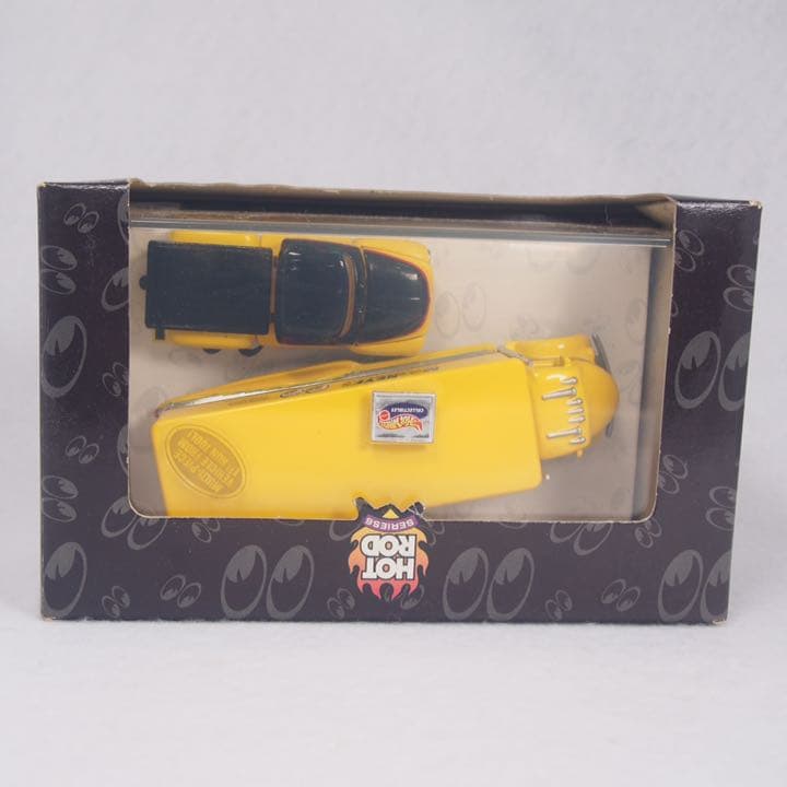 100% ホットウィール MOON Equipped truck set