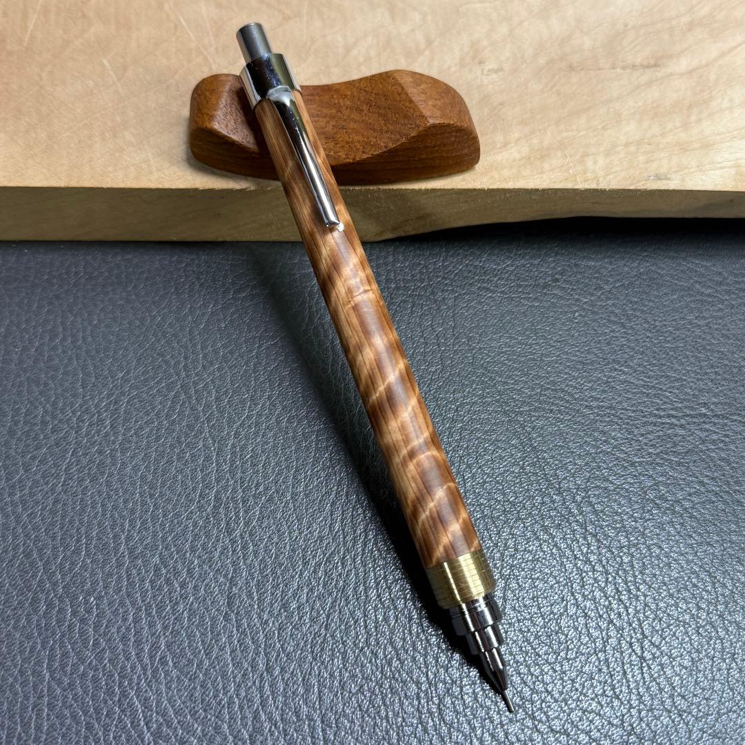 191屋久杉虎杢　木製シャーペン　最強低重心　溝付き　真鍮