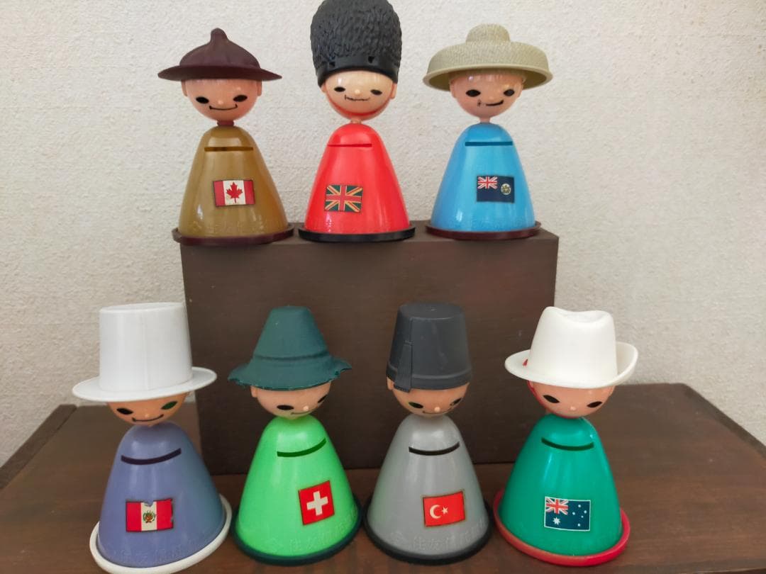 住友信託銀行　貯金箱２１個 レトロ