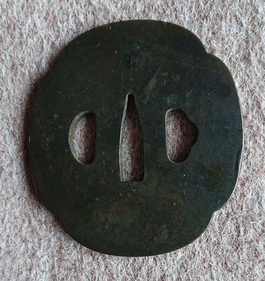 刀の鐔銅製 ツー8