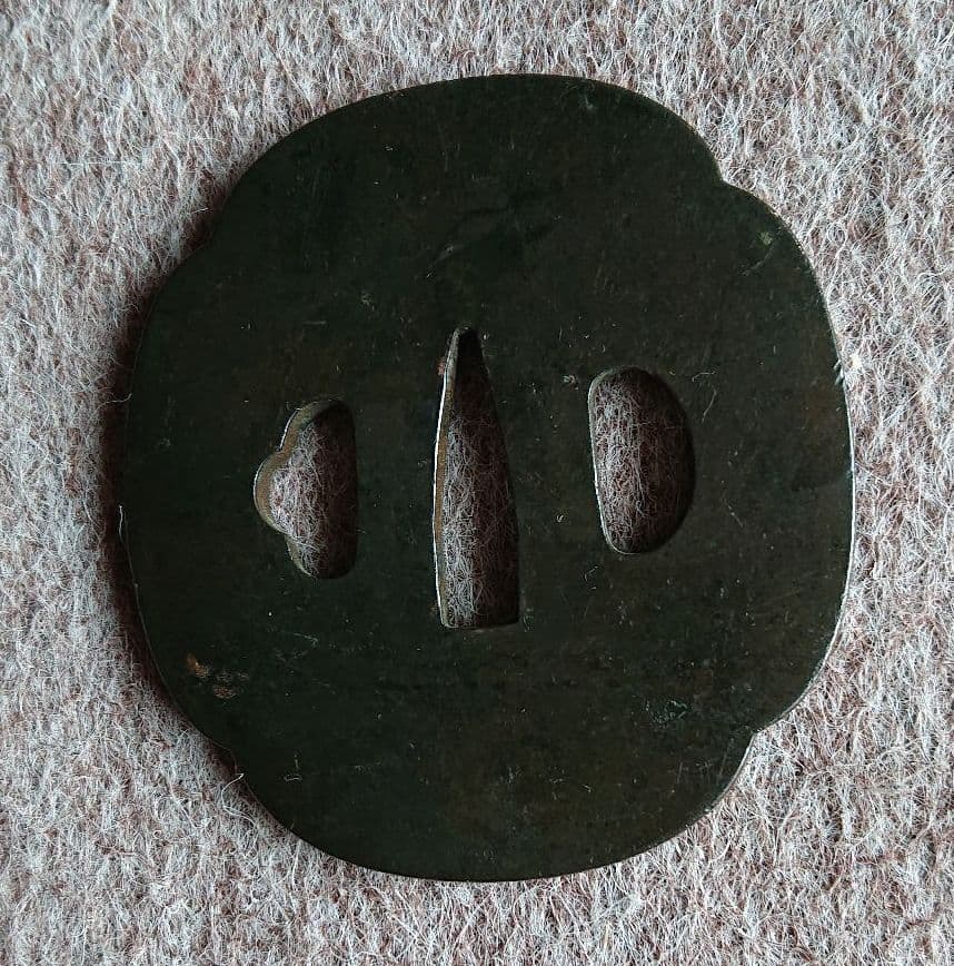 刀の鐔銅製 ツー8