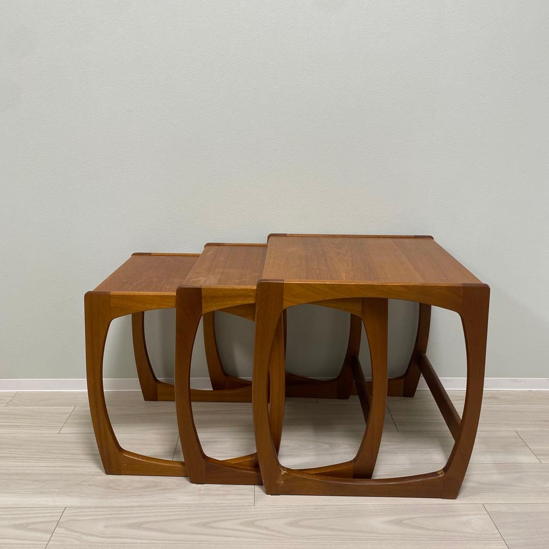 イギリス　ヴィンテージ　ネストテーブル