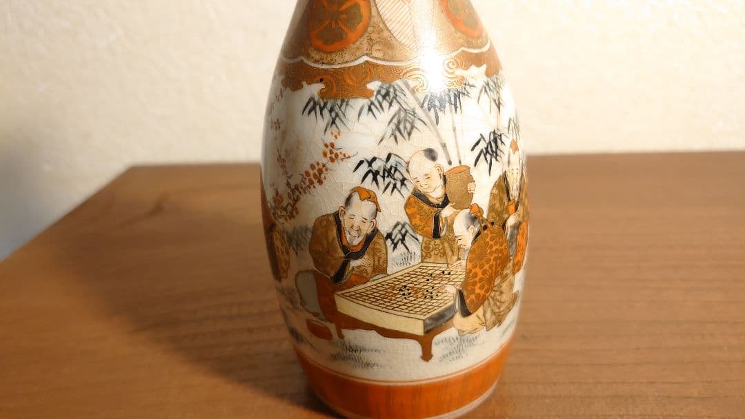 古九谷　九谷焼　徳利　明治九谷　庄三　飯田屋　宮本屋窯　赤絵　金彩　本金　１客