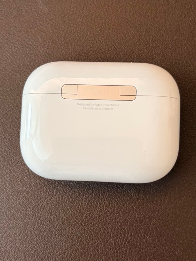 Appple AirPods Pro 3 エレコム　ファブリックケース付き