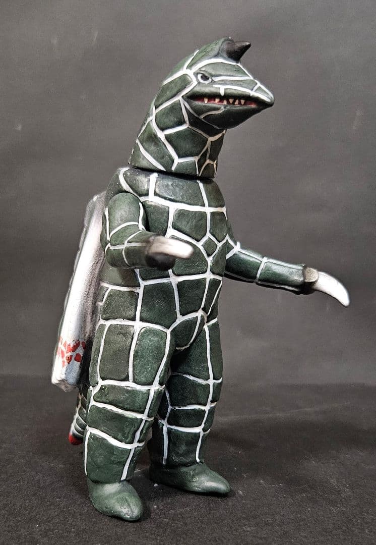 ウルトラ怪獣ソフビ　怪彗星ツイフォン　リペイント完成品