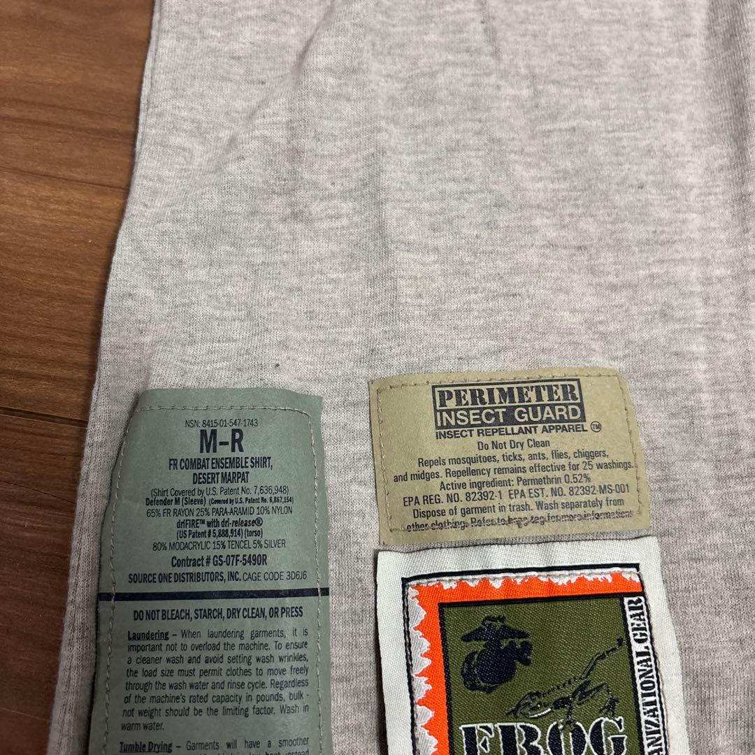 未使用品　米軍　実物　FROG COMBAT SHIRT MEDIUM ③