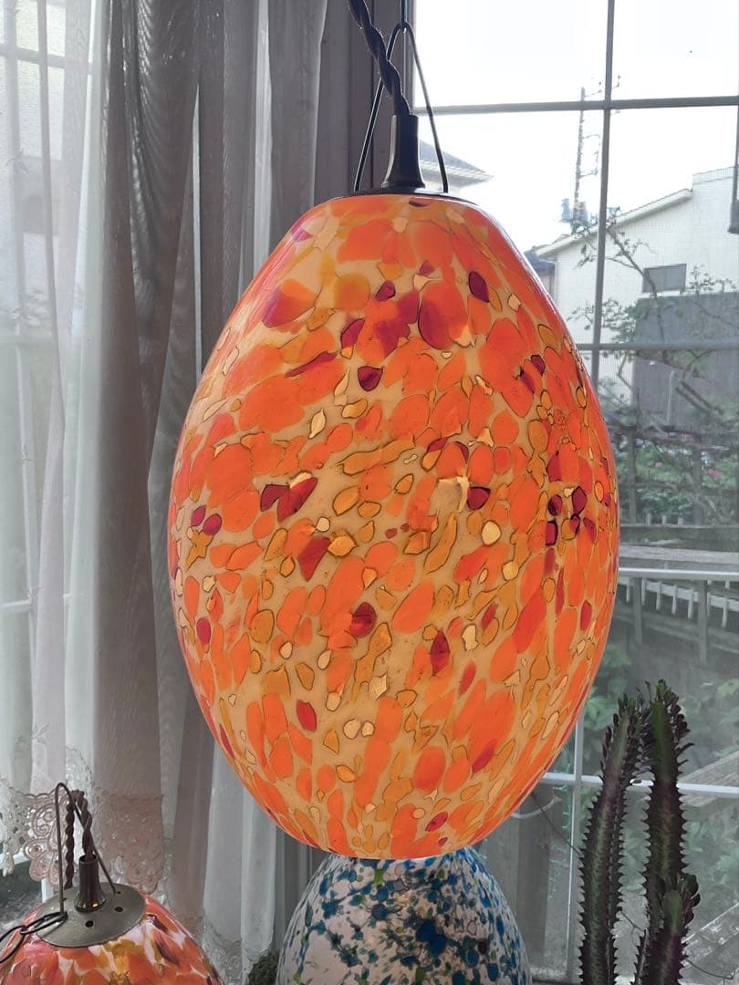 1960年代ヤマギワ・オリジナル「エッグ型ペンダントランプ」マグマ・オレンジ