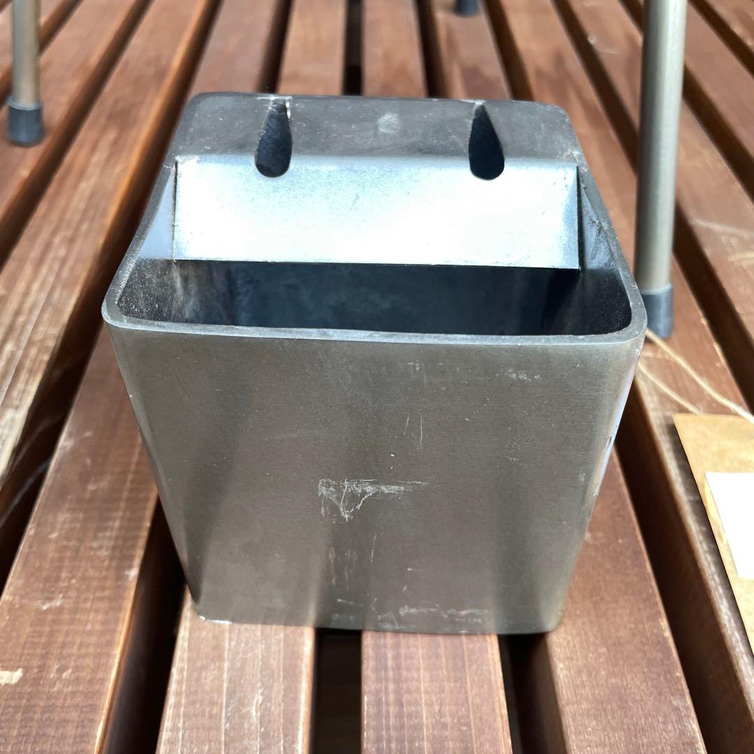 アイアン　インダストリアル灰皿　goody grams