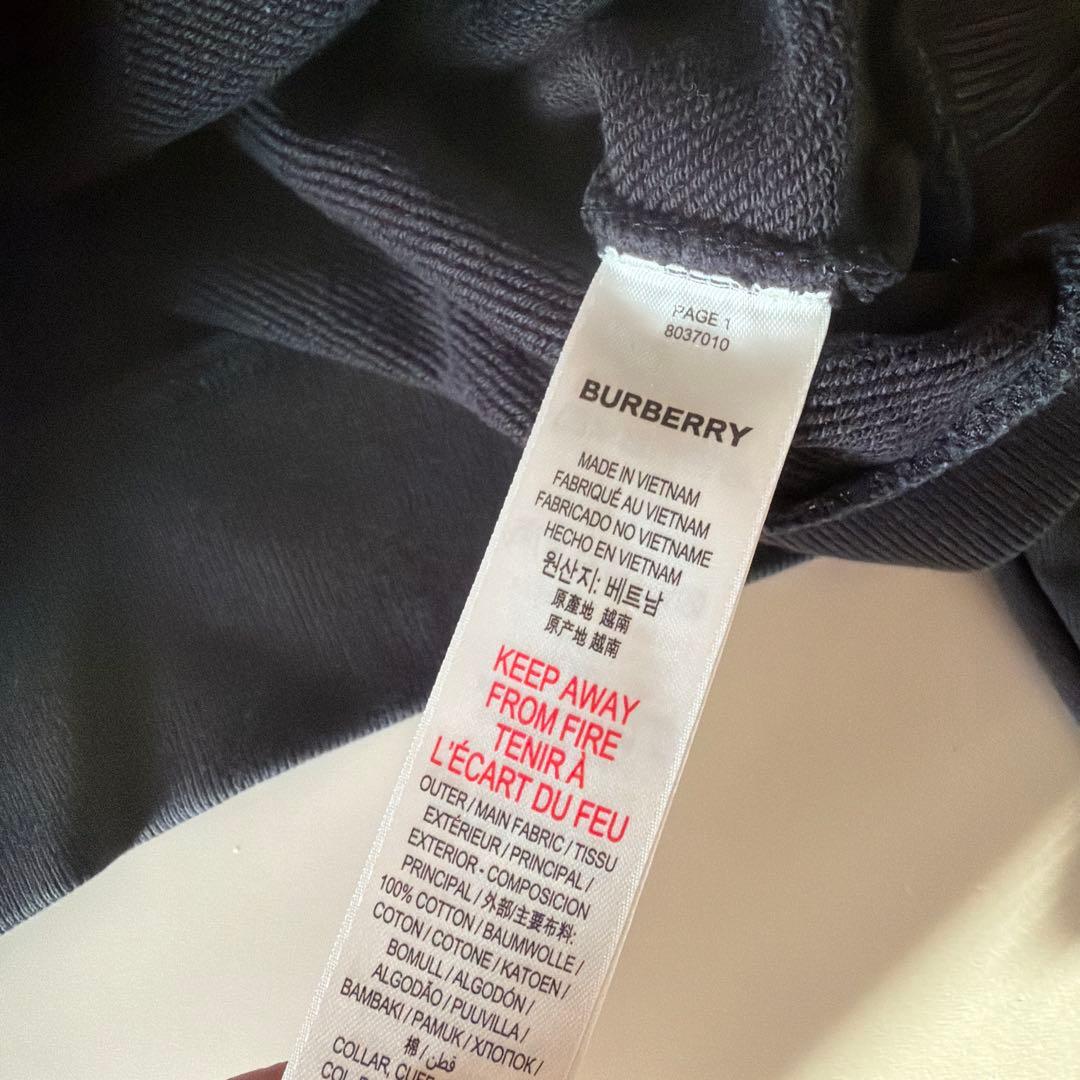 【BURBERRY】スウェットトレーナー TB ロゴ　現行タグ　152