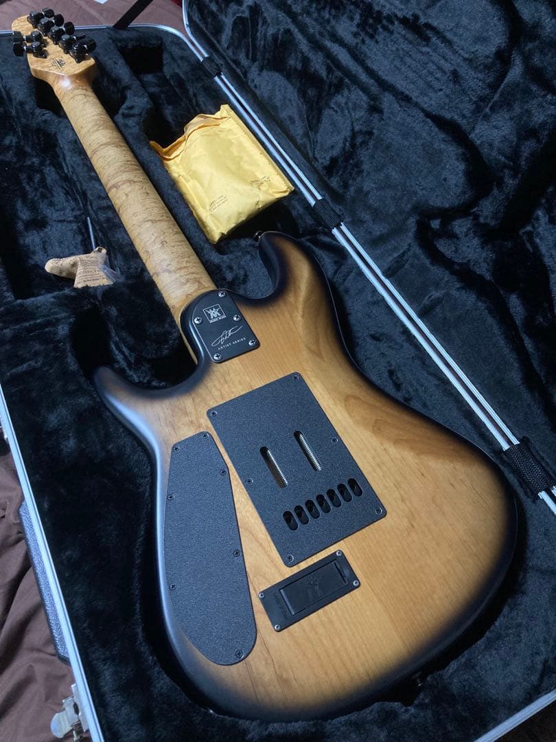 Music Man Jason Richardson Cutlass 7弦