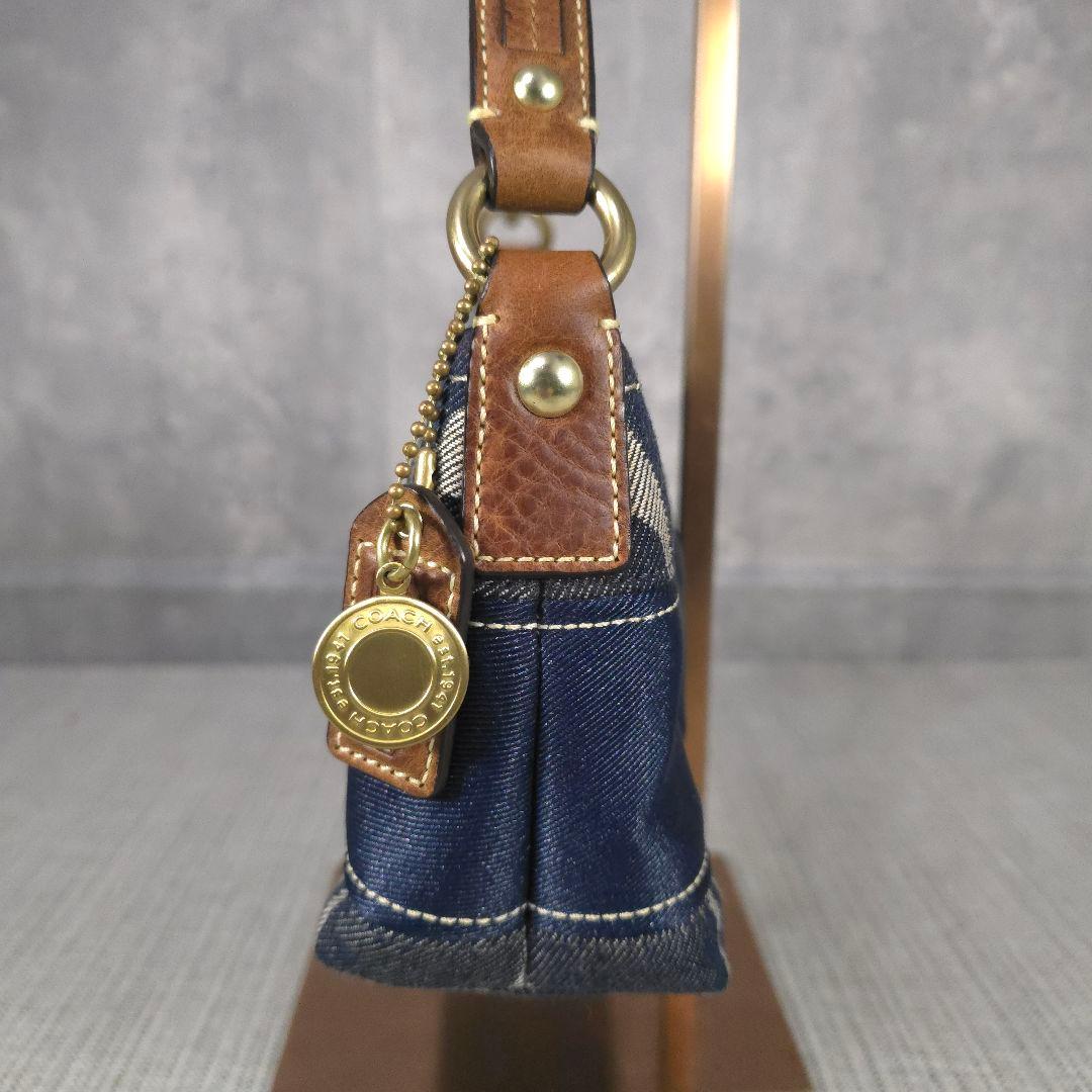 希少柄　コーチ　ソーホー　アクセサリーポーチ　ショルダーバッグ　シグネチャー