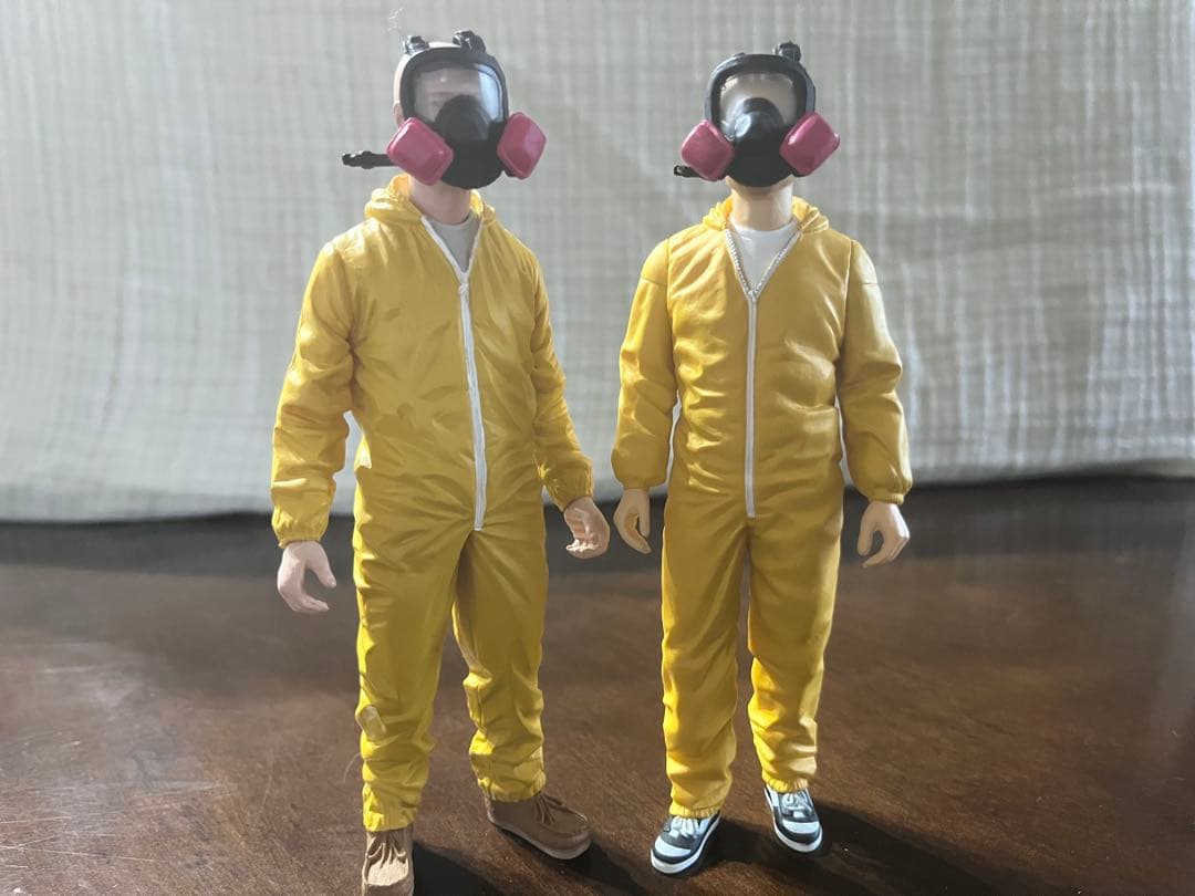あ*ろ様 ブレイキング・バッド ウォルター・ホワイト ジェシーピンクマン防護服