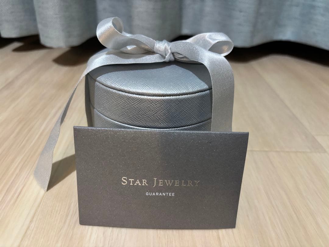 【新品未着用】スタージュエリー クリスマス限定品 クリスタル クリア ウォッチ