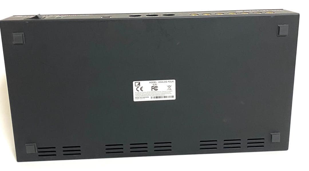 Elektron エレクトロン Analog Four アナログシンセサイザー