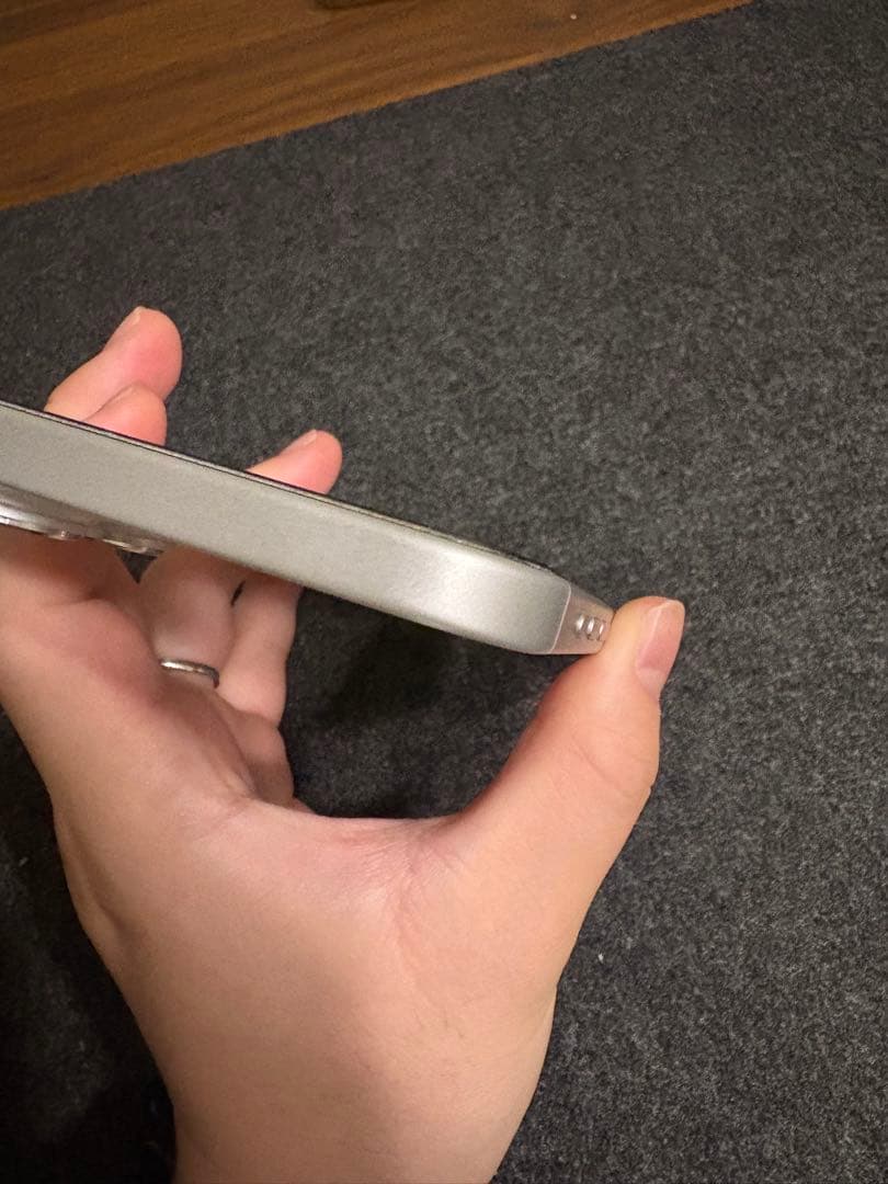 【本日発送】iPhone16Plus 128GB ホワイト　SIMフリー