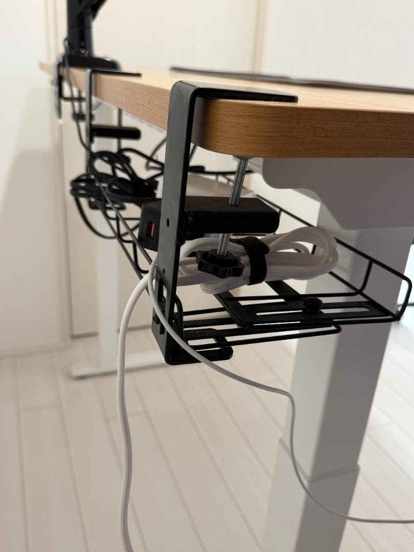 Flexispot E7 Pro 電動スタンディングデスク（保証付き）