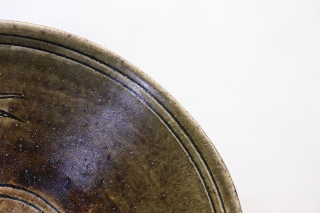 中国　飴釉魚紋碗　アンティーク　送料込み0902