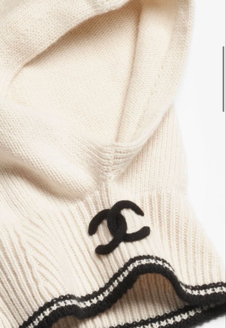 【新品未使用】シャネルCHANEL25B 新作　大人気　バラクラバ　ニット帽
