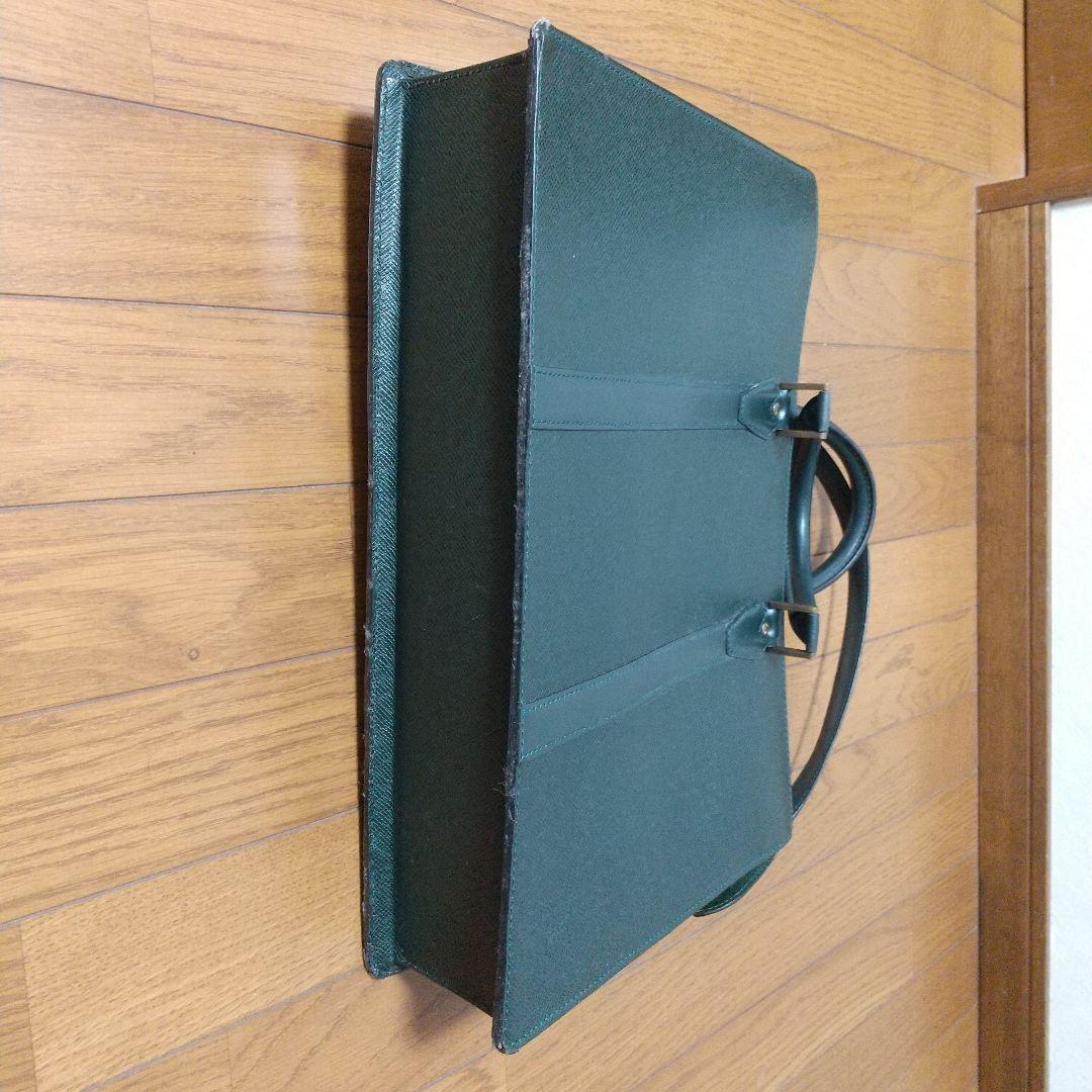 ルイ・ヴィトン ビジネスバッグ グリーン