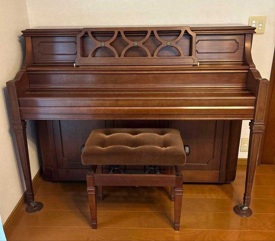 【R.7年11月調律・整調済】 KAWAI ピアノKL-62WI 椅子他付属品有