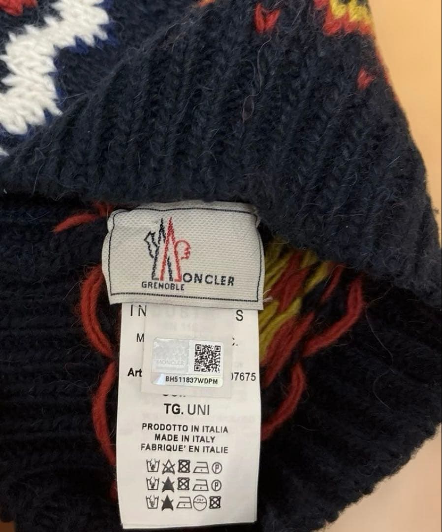 モンクレール　グルノーブル　ニット帽　フリーサイズ