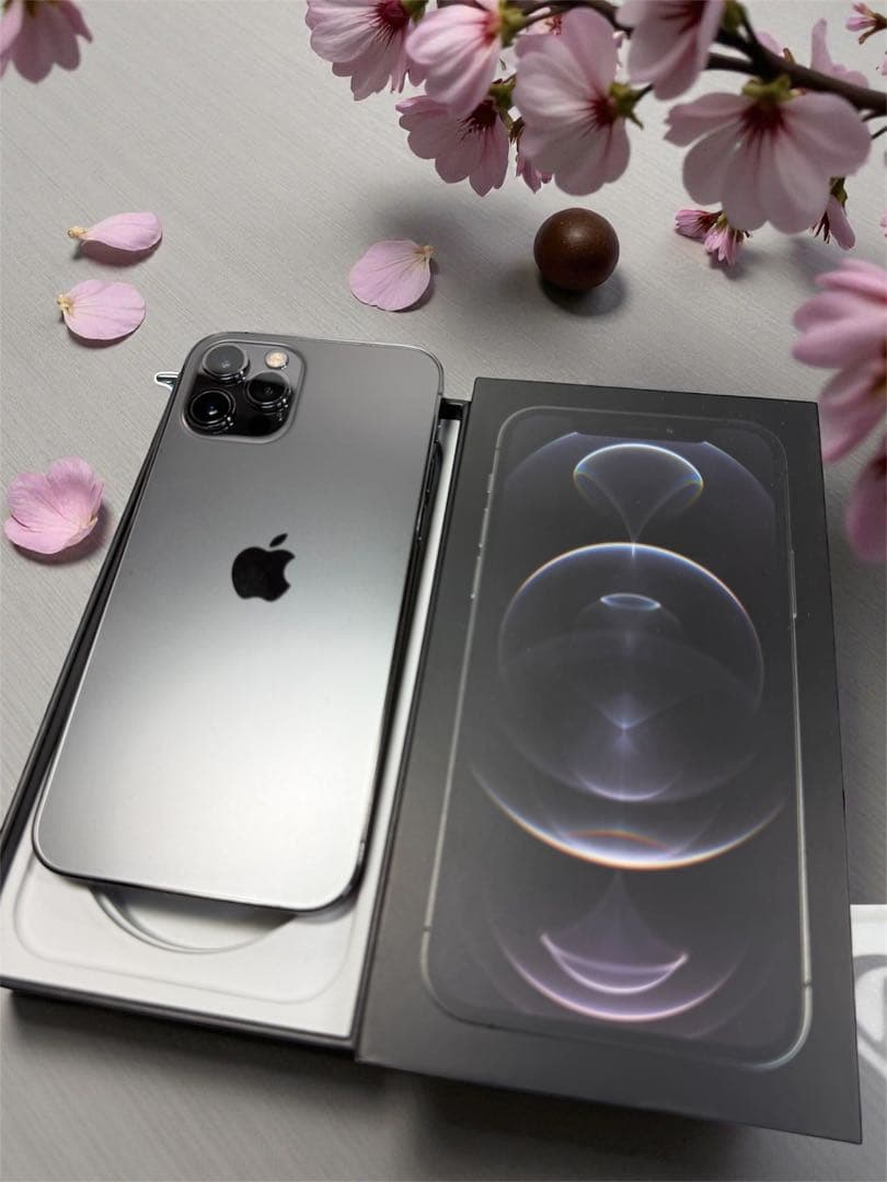 iPhone 12Pro グラファイト 128GB（フィルムもお付けします。）