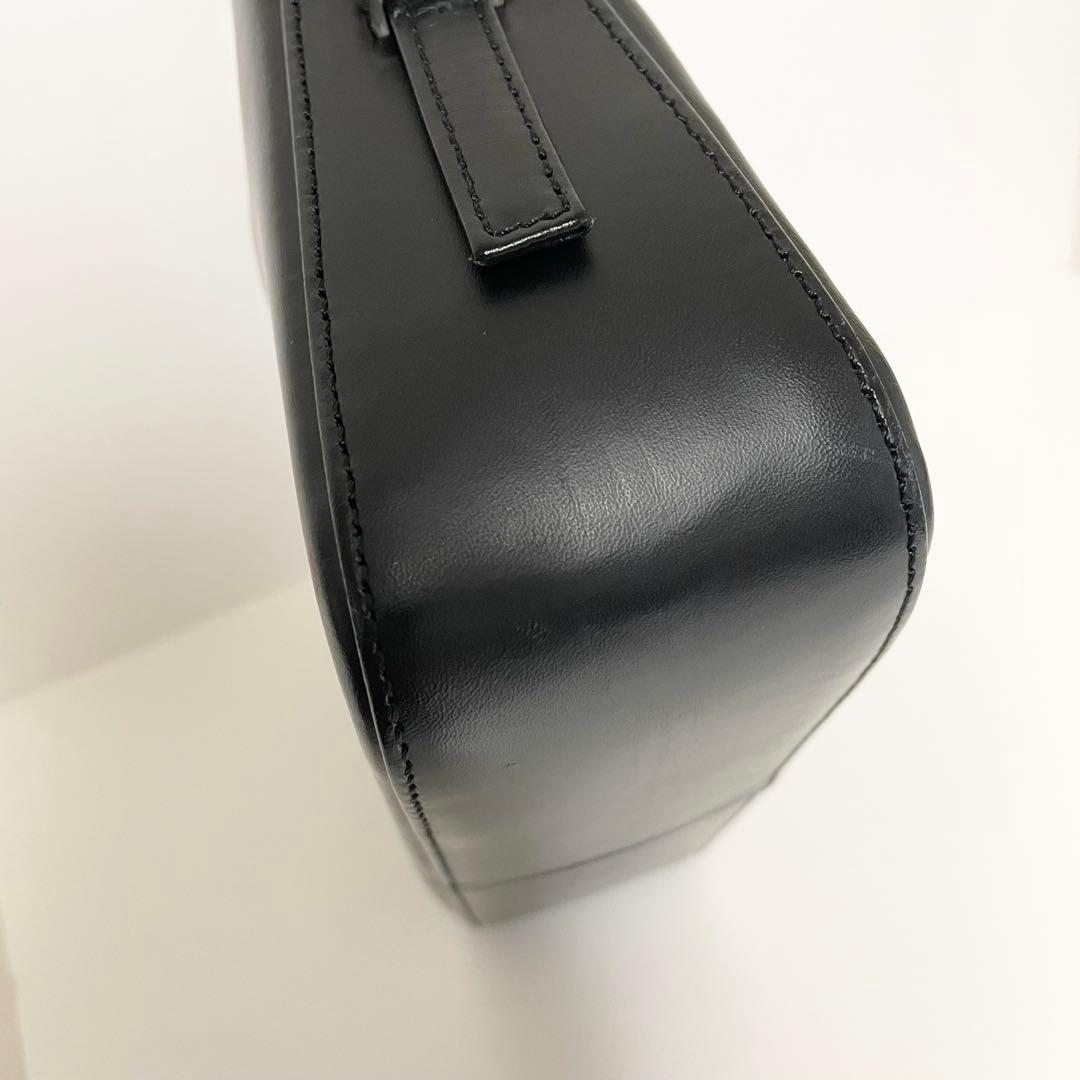 courreges クレージュ ロゴ ミニ ハンドバッグ ブラック レザー