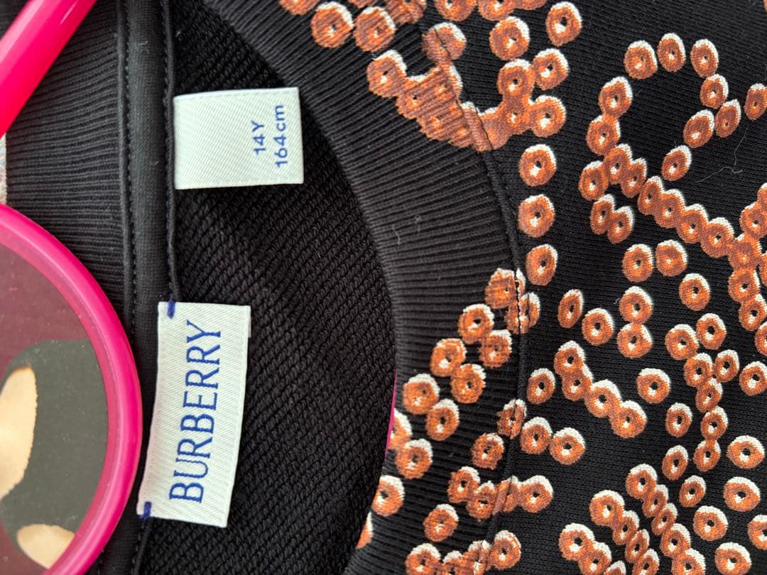 バーバリーキッズ14Yサイズトレーナー