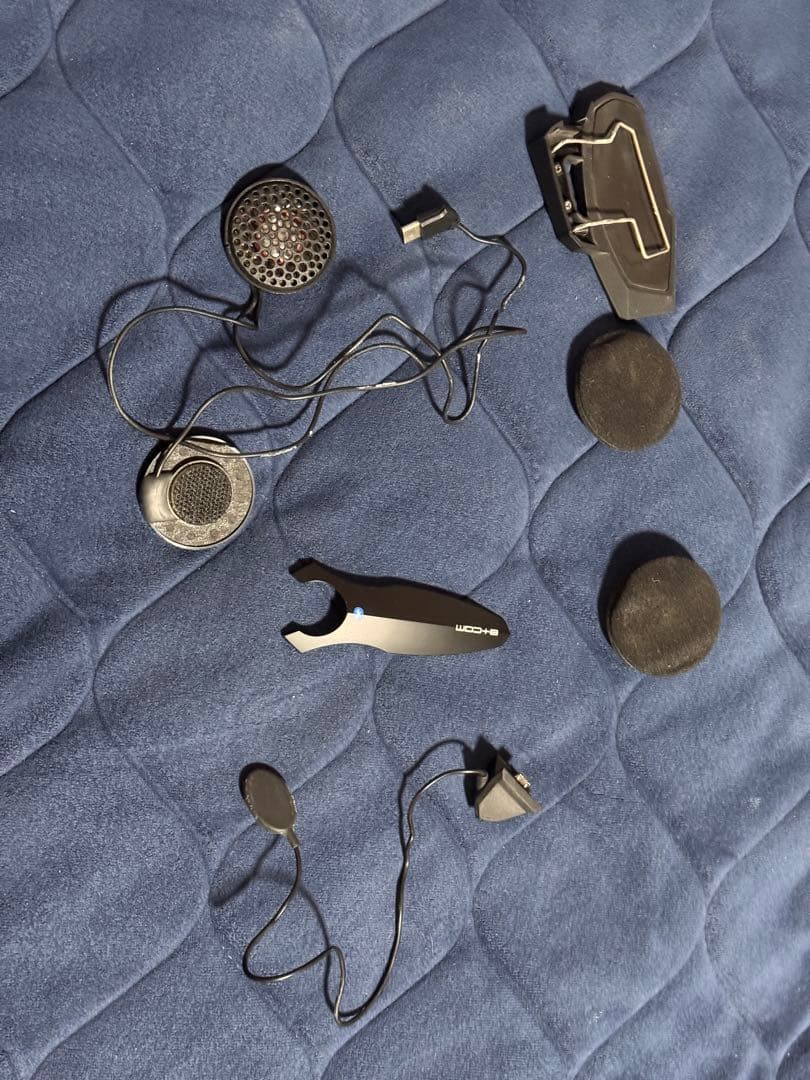 吉*い様 B+COM SB6X