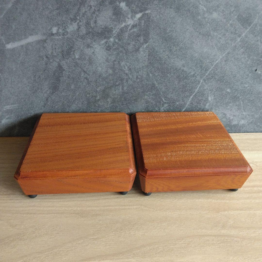 スピーカースタンド一対　欅無垢材