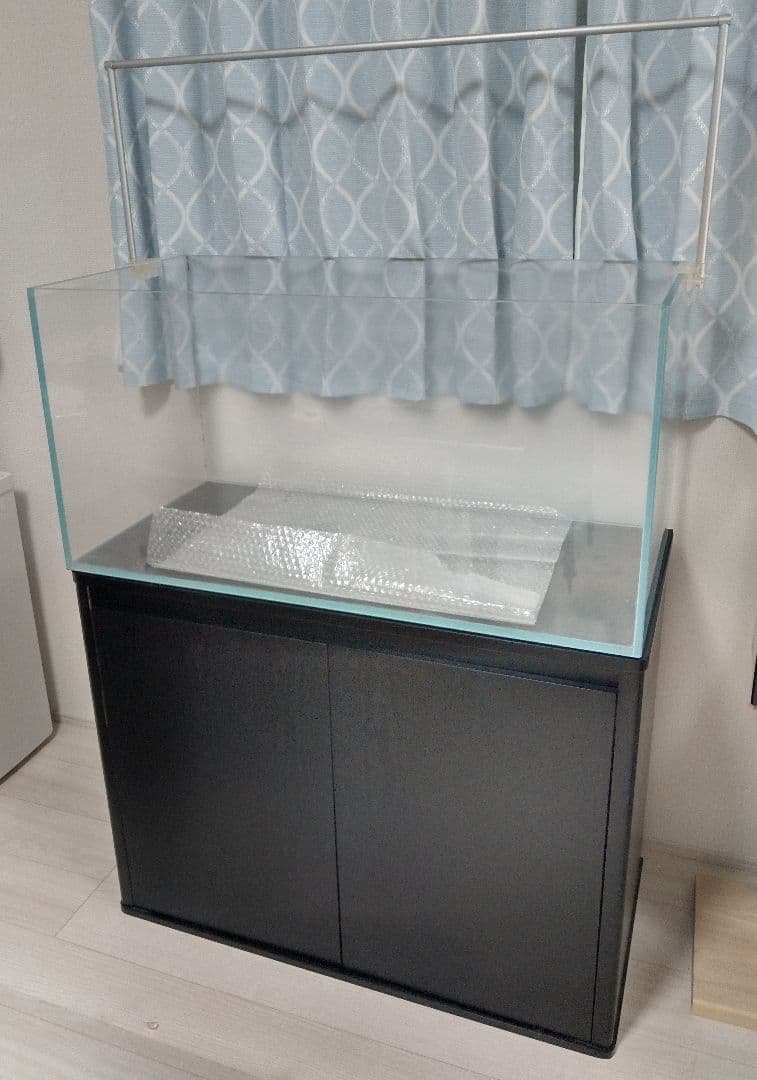 フ*ド様 引き取り限定千葉県］90cm水槽90×45×45 フィルター付き