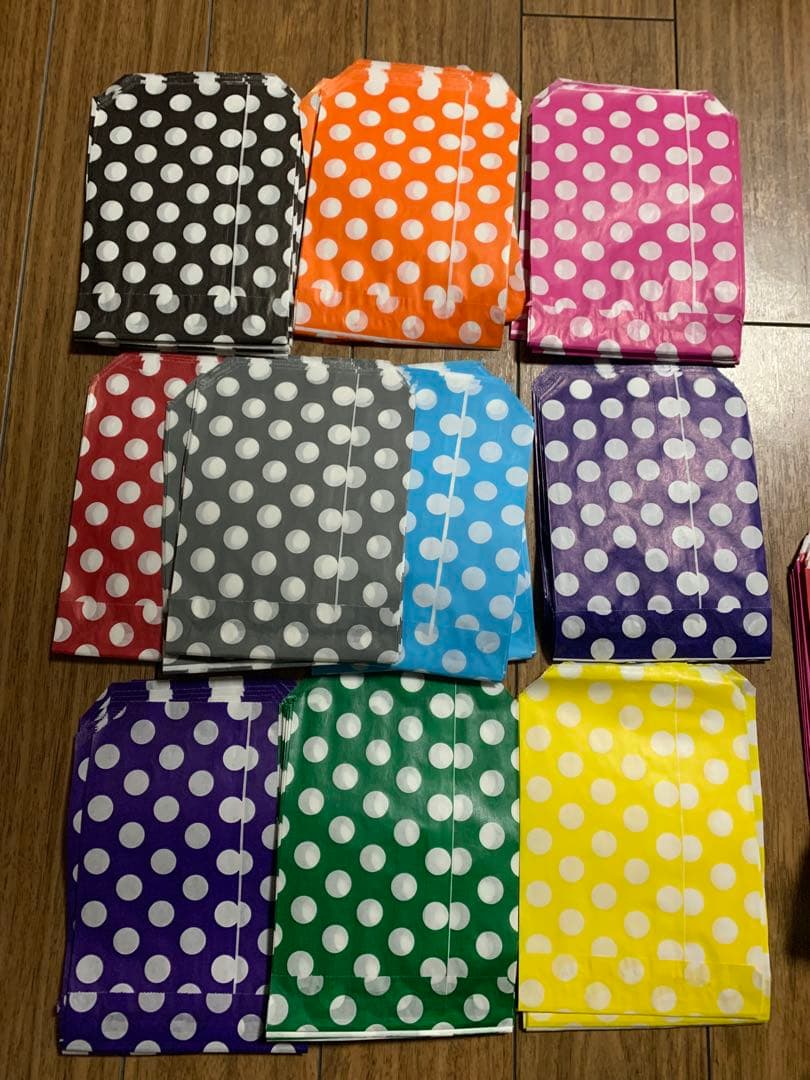 海外紙物　人気イギリス　キャンディ袋　カラフルセット　24種　超大量！2400枚