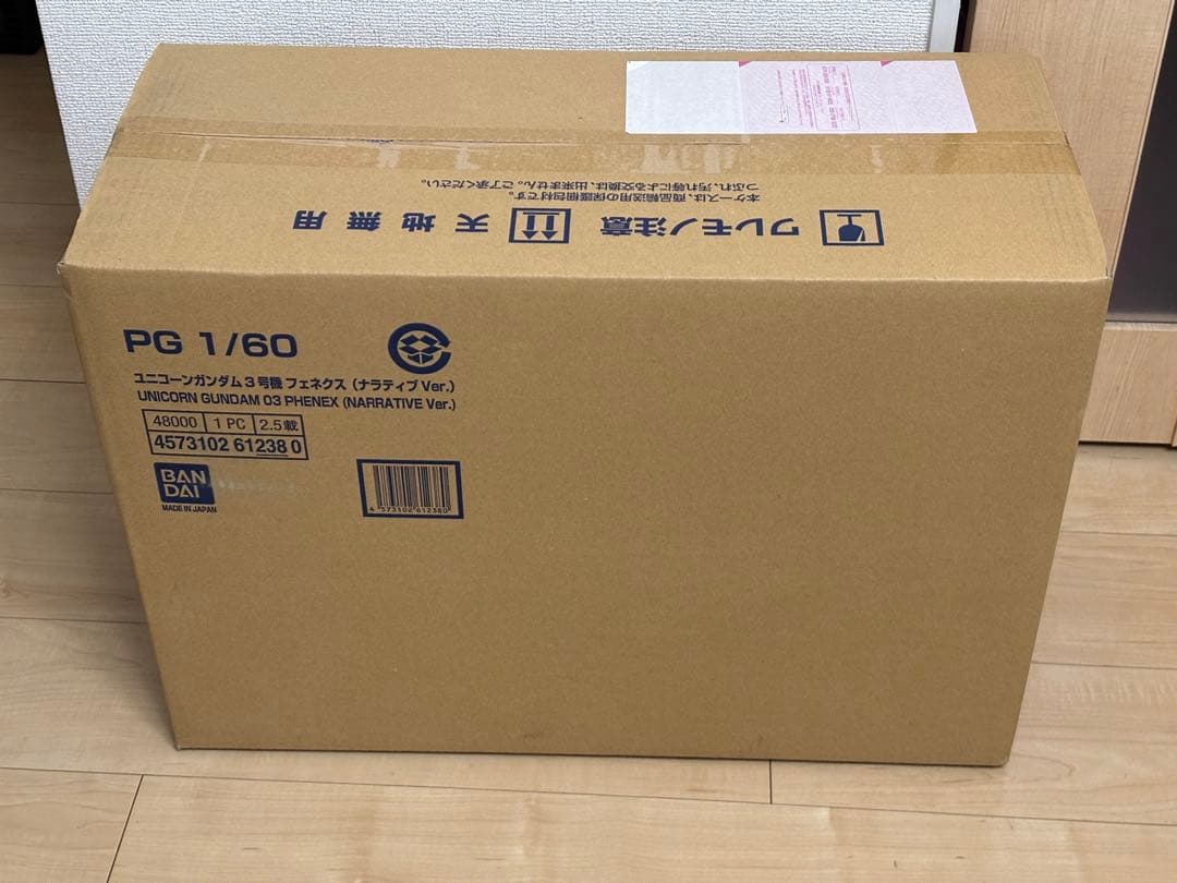 ＰＧ 1/60 ユニコーンガンダム３号機 フェネクス（ナラティブＶｅｒ．）【新品