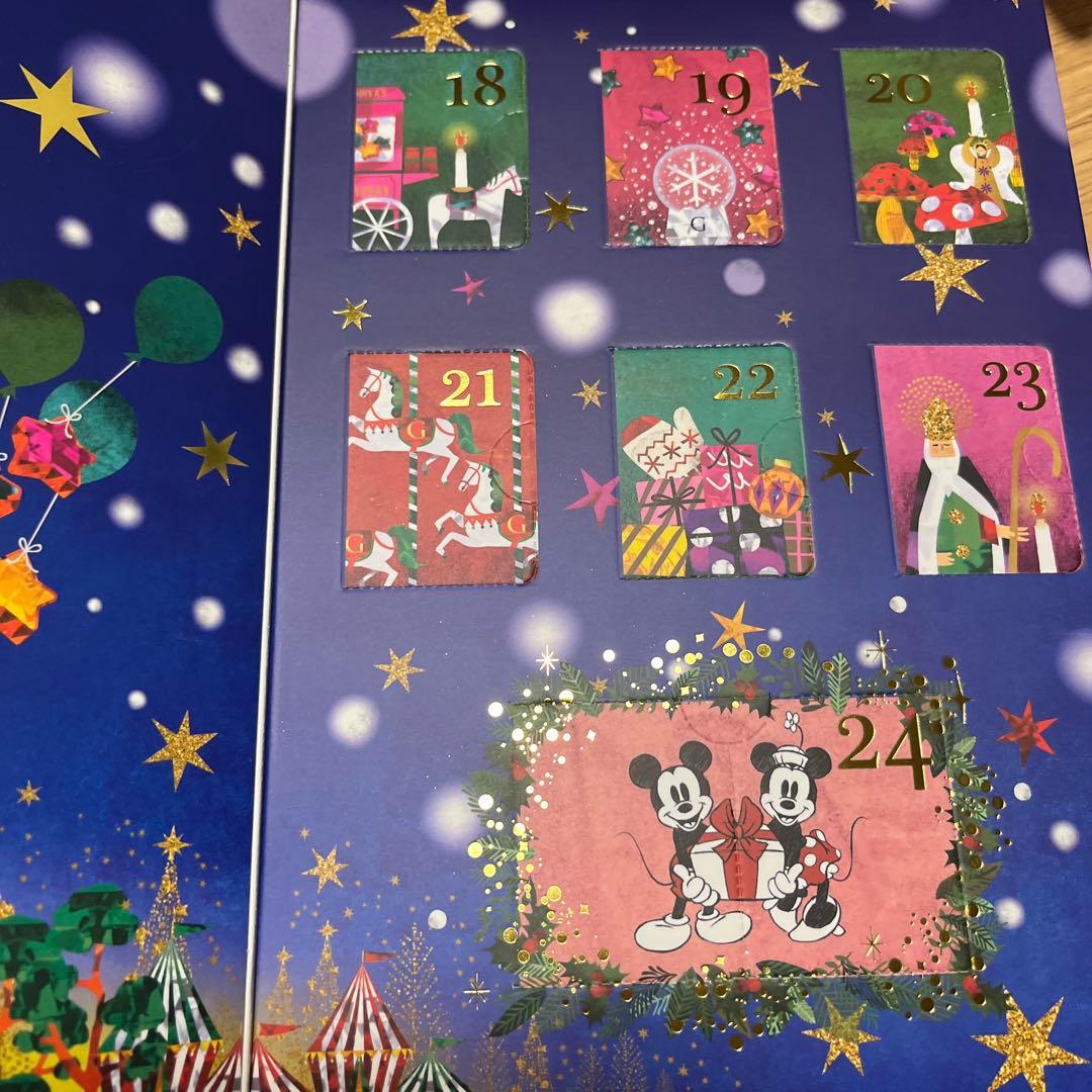 ディズニー 創立100周年 エポック 2023 　空箱とピンバッチセット