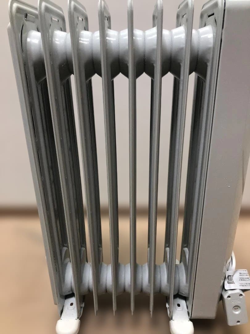 【美品】デロンギ　オイルヒーター　KHD410812-MB　48334-1-①-