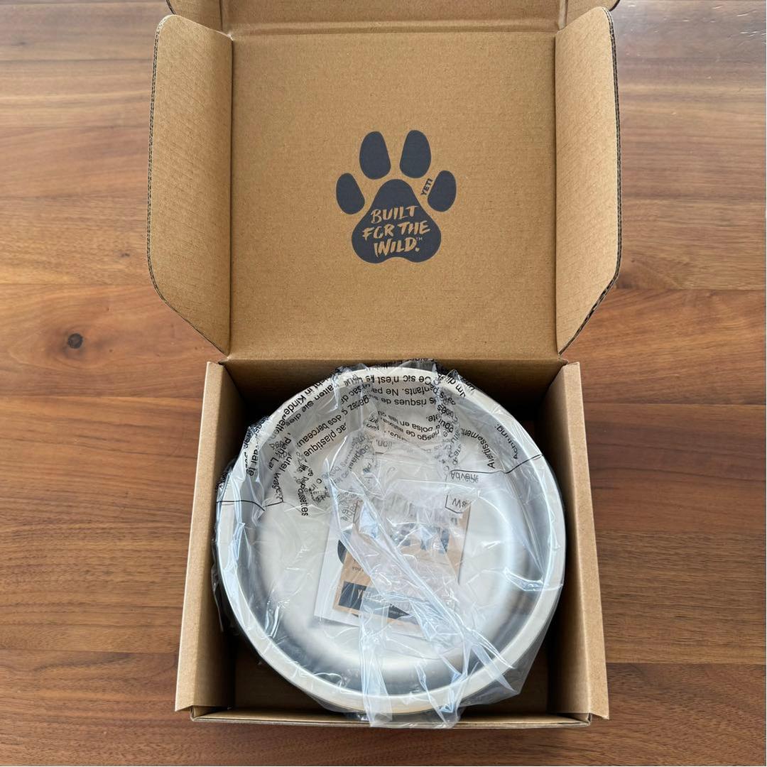 YETI BOOMER ドッグボウル4 CUPS ビッグウェーブブルー