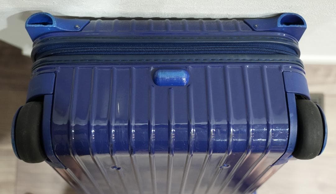 RIMOWA（リモワ）　サルサ　機内持込可