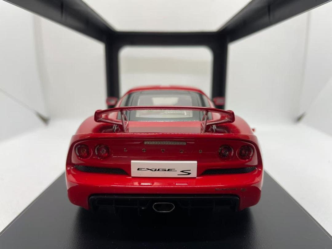 101-109 オートアート 1/18 ロータス エキシージ