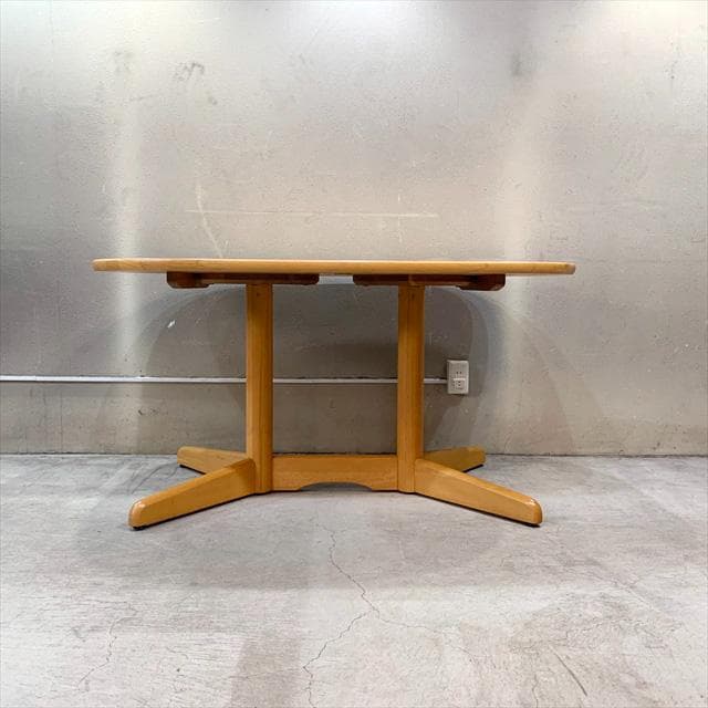 オールドキツツキ（飛騨産業家具）オーバルダイニングテーブル