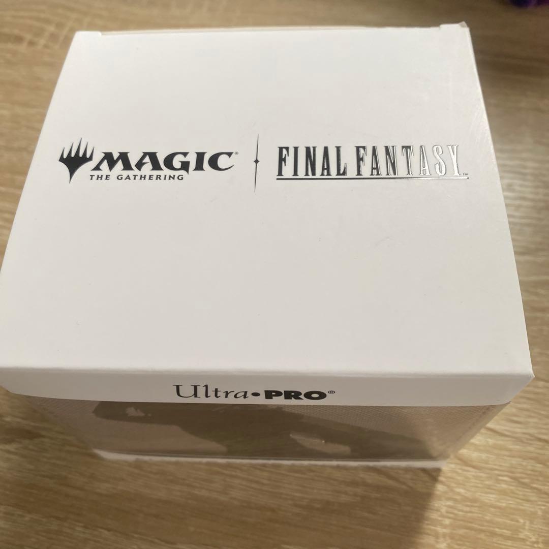 MTG 稀少 Ultrapro ff7 公式サプライ クラウド　デッキケース