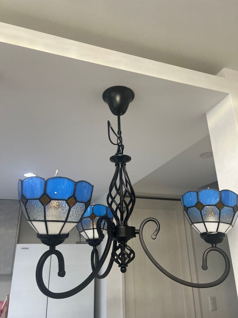 キ*ル様 3灯ステンドグラスシャンデリア