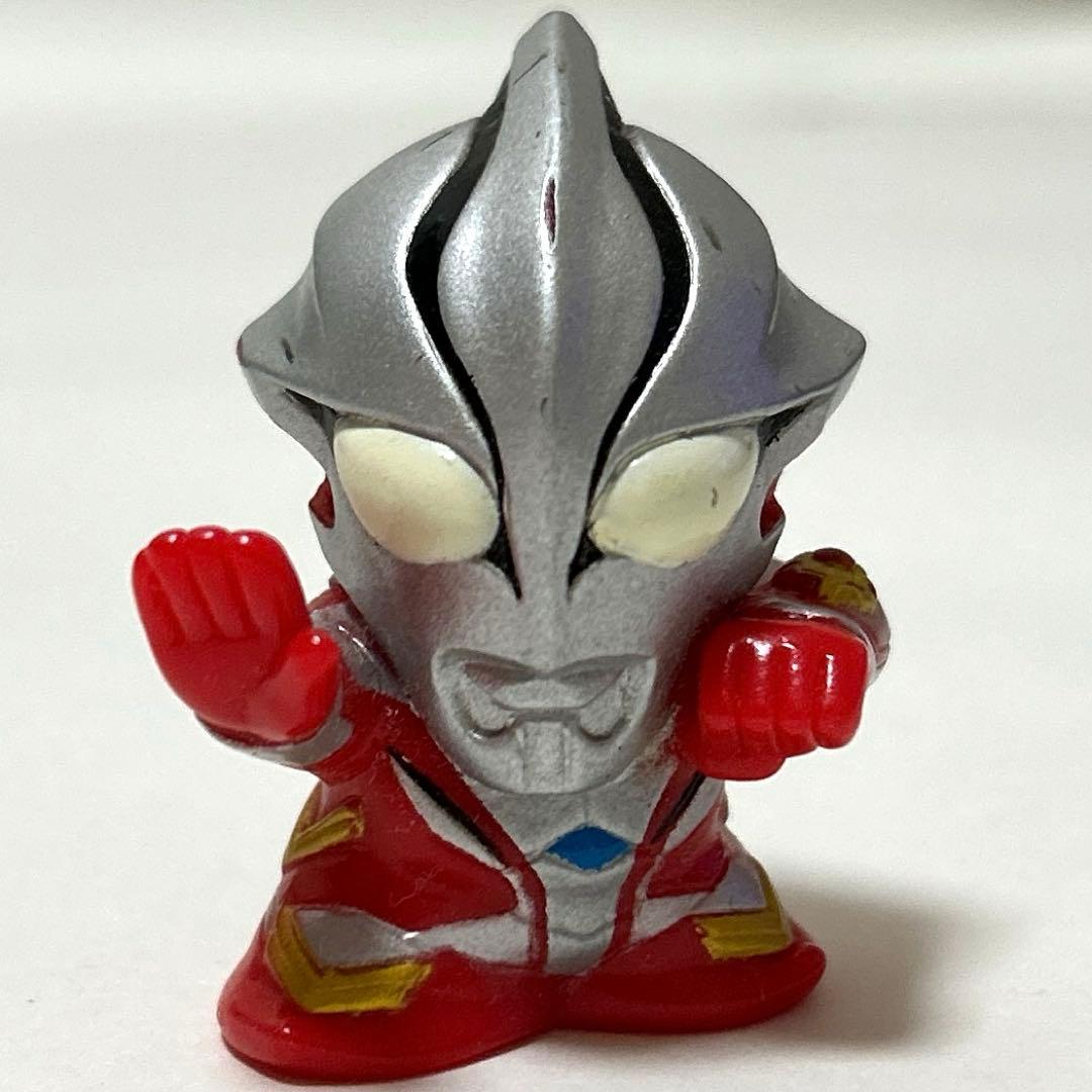 希少 レアポーズ 円谷 指人形 ウルトラマンメビウス インフィニティー