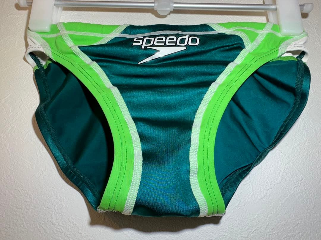 r*a様 speedo 競パン　Mサイズ　グリーン×ホワイト